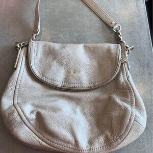 𝅺kate SPADE ♠️ purse. Grey/tan leather. Black&white striped inside.